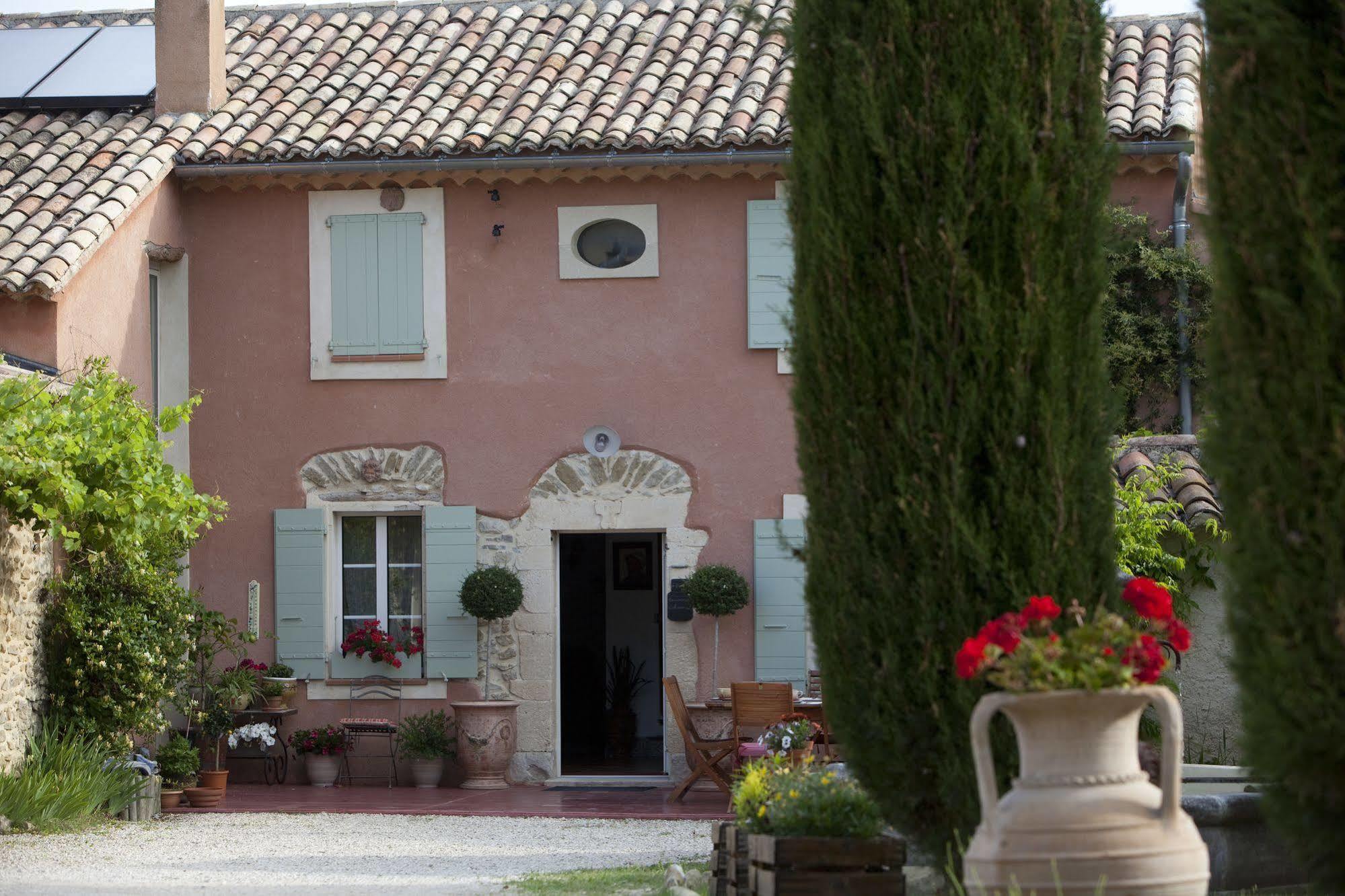 Amour Provence Seguret Luaran gambar